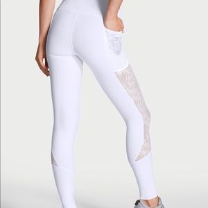 Victoria Secret total knock out leggings sz XL